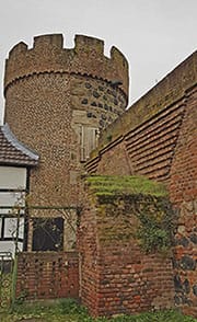 Krötschenturm in Zons