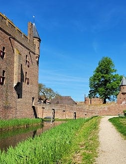 Burg Doornenburg