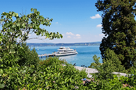 Blick von der Insel Mainau auf den Bodensee