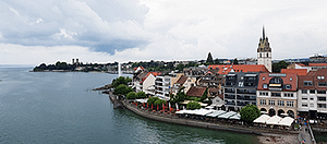 Stadtansicht Friedrichshafen am Bodensee vom Moleturm / Aussichtsturm