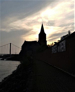 Emmerich am Rhein bei Drachenwolke Geschichten