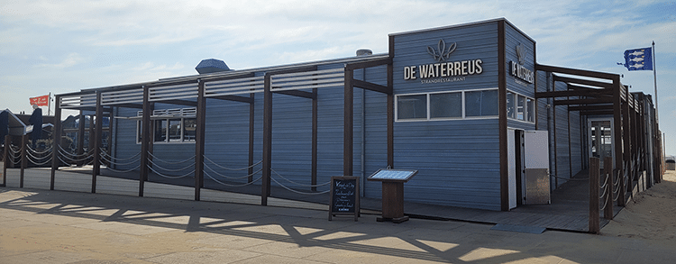 Strandrestaurant Waterreus, der Wasserriese, in Scheveningen bei Den Haag